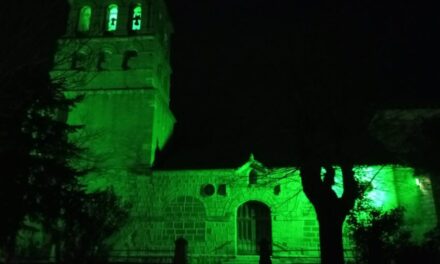 Villafrechós se tiñe de verde por la celebración del Día Mundial contra el Cáncer